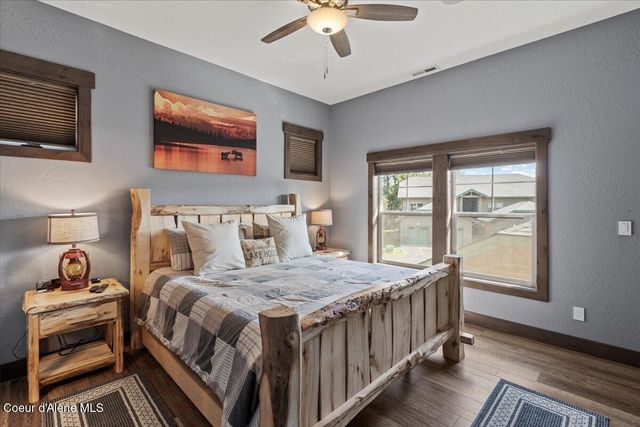 511 Guthrie PL, UNIT 503, Dover, ID 83825