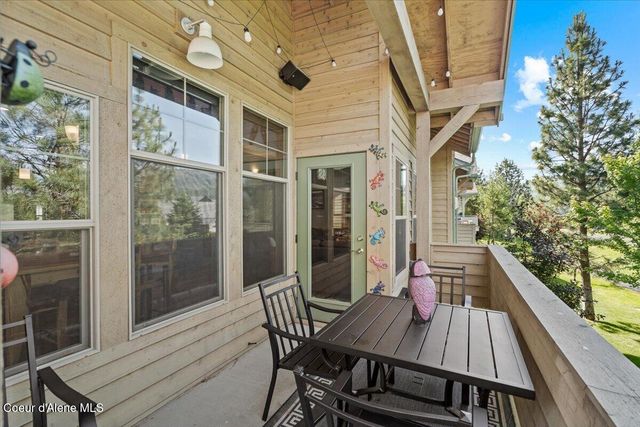 511 Guthrie PL, UNIT 503, Dover, ID 83825