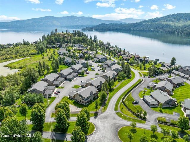 511 Guthrie PL, UNIT 503, Dover, ID 83825