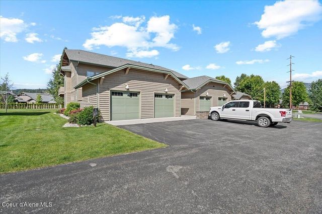 511 Guthrie PL, UNIT 503, Dover, ID 83825