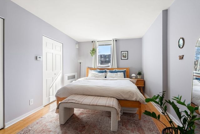 77 Pond Ave 412, Brookline, MA 02445