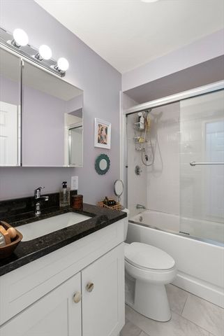 77 Pond Ave 412, Brookline, MA 02445