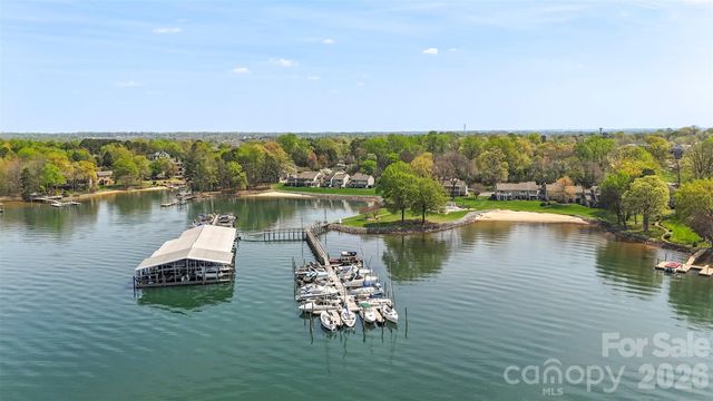 7619 Mariner Cove Drive, Cornelius, NC 28031