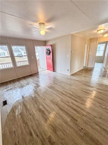 1001 NE 44th Street, Kansas City, MO 64116