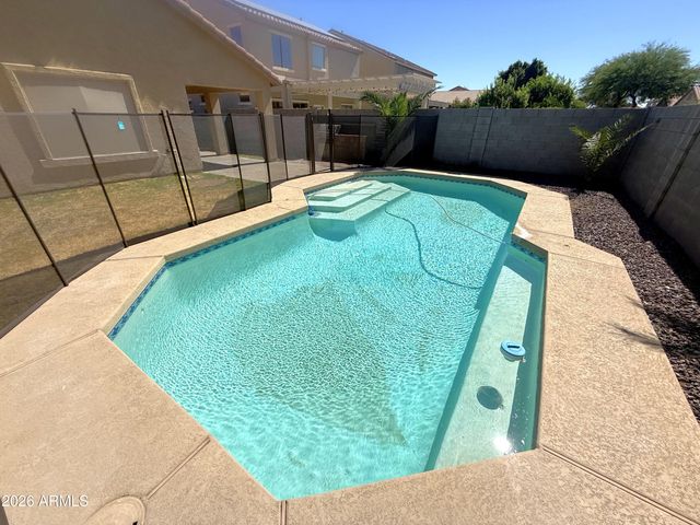 18221 W MISSION Lane, Waddell, AZ 85355