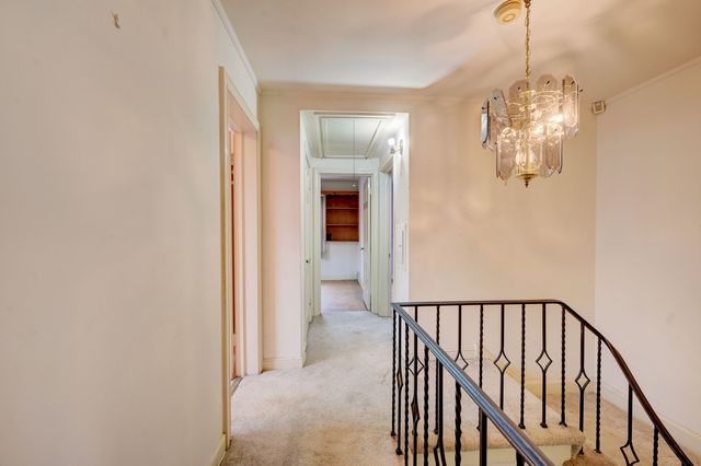 7741 S Paxton Avenue, Chicago, IL 60649