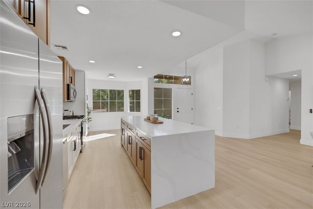 9532 Eagle Valley Drive, Las Vegas, NV 89134