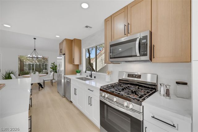 9532 Eagle Valley Drive, Las Vegas, NV 89134