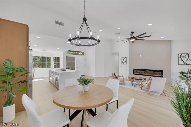 9532 Eagle Valley Drive, Las Vegas, NV 89134