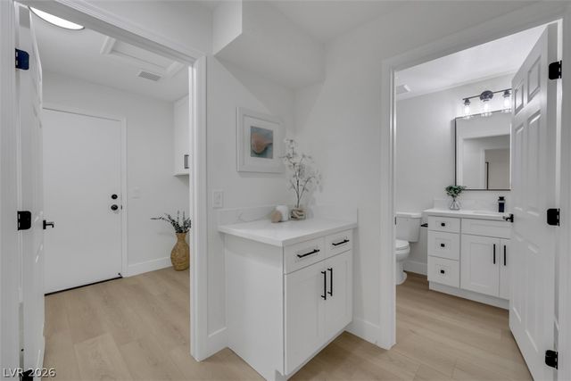 9532 Eagle Valley Drive, Las Vegas, NV 89134