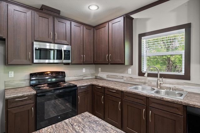 136 SE County Road 3048, Corsicana, TX 75109