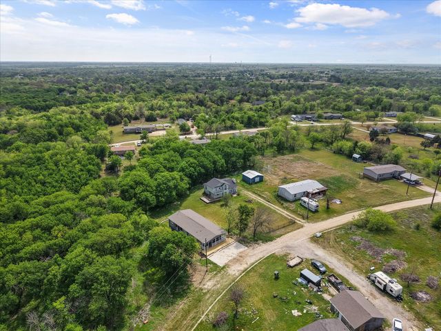 136 SE County Road 3048, Corsicana, TX 75109