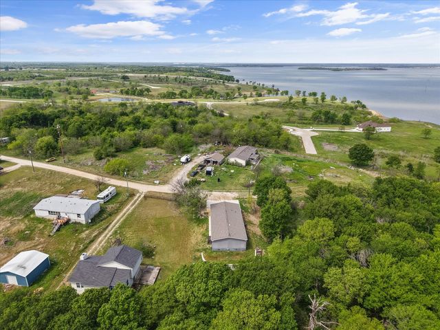 136 SE County Road 3048, Corsicana, TX 75109