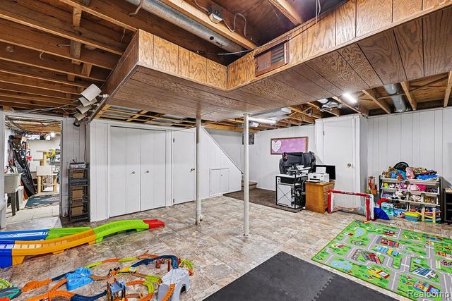 12840 Corbin Drive, Sterling Heights, MI 48313