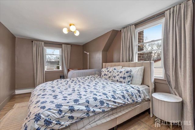 93 Inwood Avenue, Colonia, NJ 07067