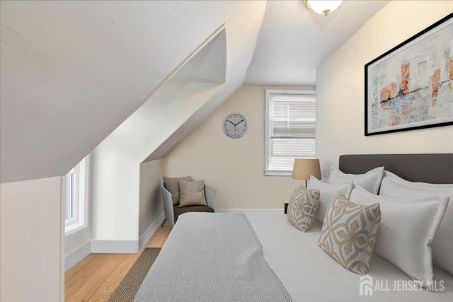 93 Inwood Avenue, Colonia, NJ 07067