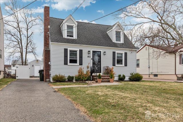 93 Inwood Avenue, Colonia, NJ 07067