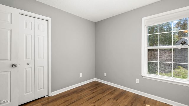 402 Happy Days Court, Apex, NC 27502