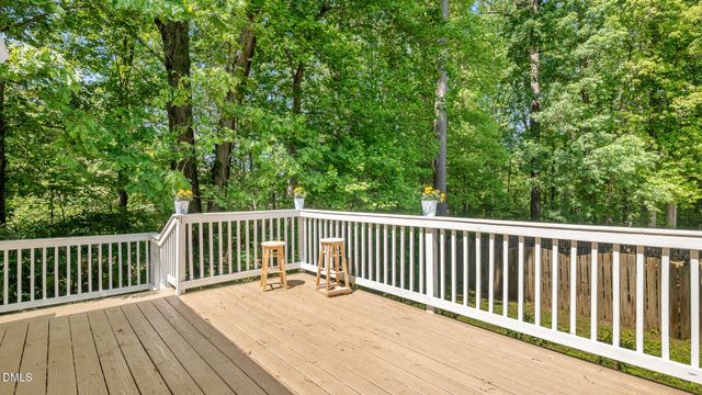 402 Happy Days Court, Apex, NC 27502