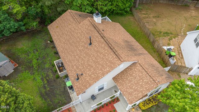 402 Happy Days Court, Apex, NC 27502