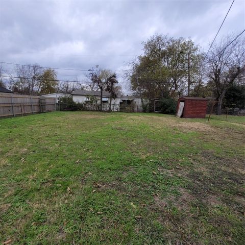 2817 Birch Park Drive, Richland Hills, TX 76118