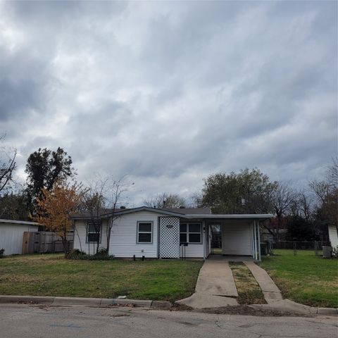 2817 Birch Park Drive, Richland Hills, TX 76118