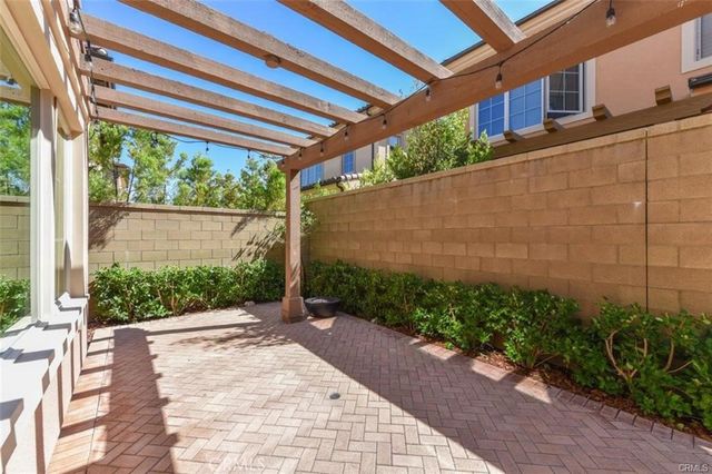 99 Bianco, Irvine, CA 92618