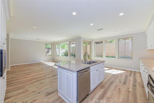 99 Bianco, Irvine, CA 92618