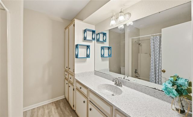 3141 Sylvan Crest Dr, Corpus Christi, TX 78415