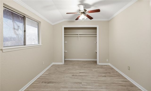 3141 Sylvan Crest Dr, Corpus Christi, TX 78415