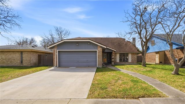 3141 Sylvan Crest Dr, Corpus Christi, TX 78415