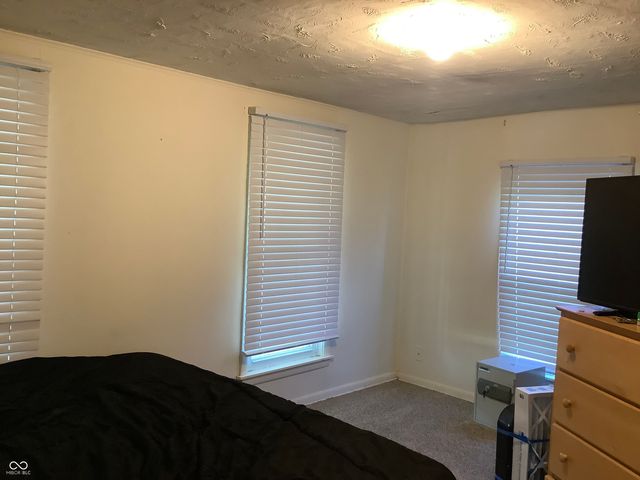 729 Glendale Drive, Columbus, IN 47201