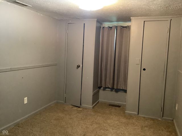 729 Glendale Drive, Columbus, IN 47201