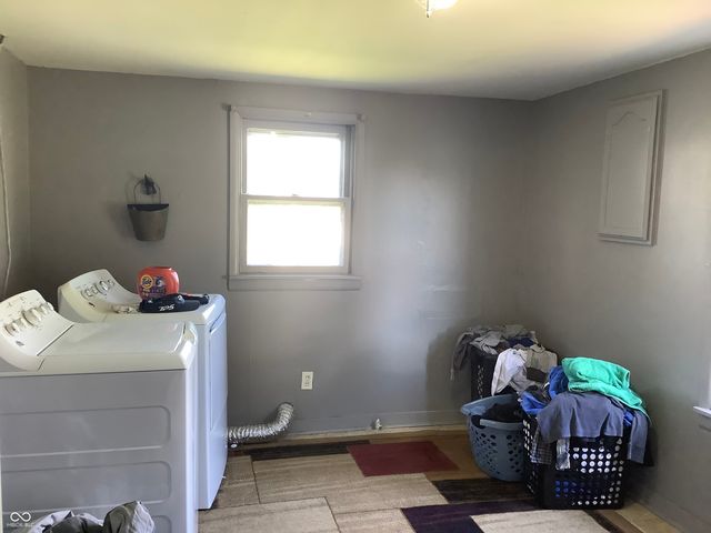 729 Glendale Drive, Columbus, IN 47201