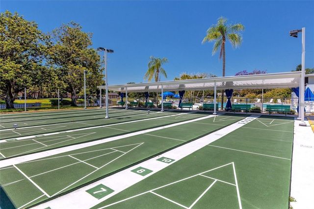 8425 112TH STREET 104, Seminole, FL 33772