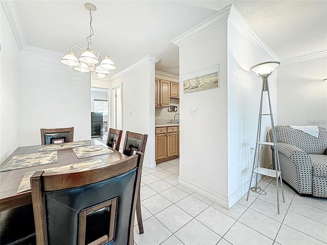 8425 112TH STREET 104, Seminole, FL 33772