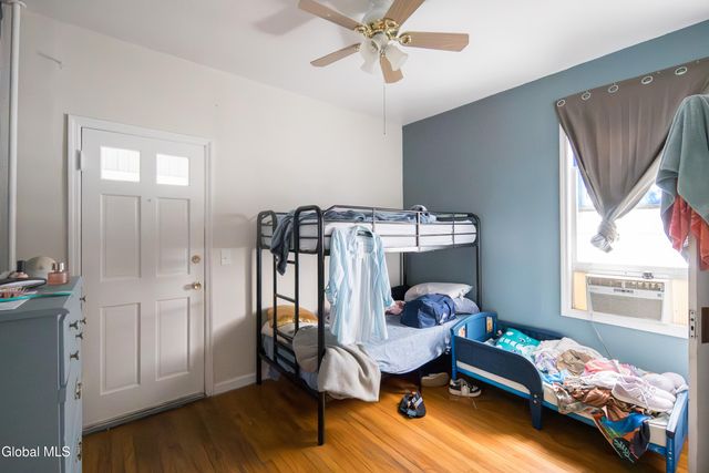 874 Warren Street, Albany, NY 12208