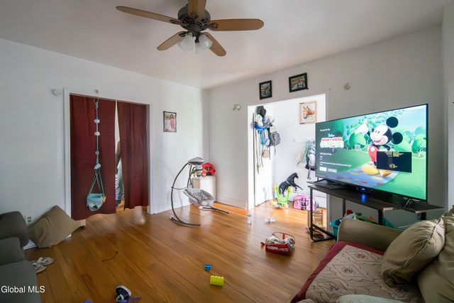 874 Warren Street, Albany, NY 12208