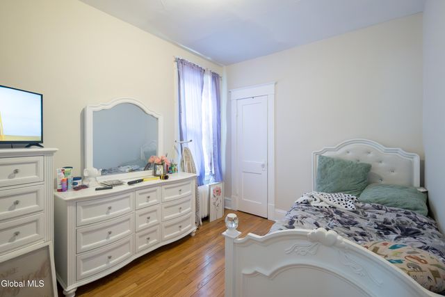 874 Warren Street, Albany, NY 12208