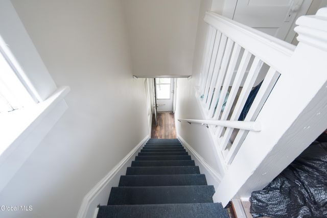 874 Warren Street, Albany, NY 12208