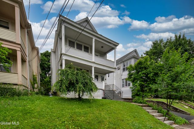 874 Warren Street, Albany, NY 12208