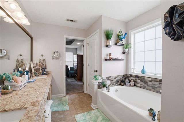 133 Autumn Glen Drive, Carrollton, GA 30117