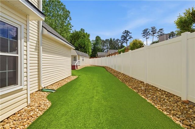 133 Autumn Glen Drive, Carrollton, GA 30117