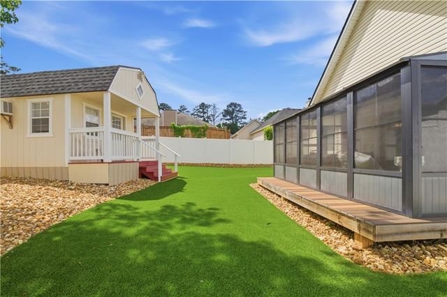 133 Autumn Glen Drive, Carrollton, GA 30117