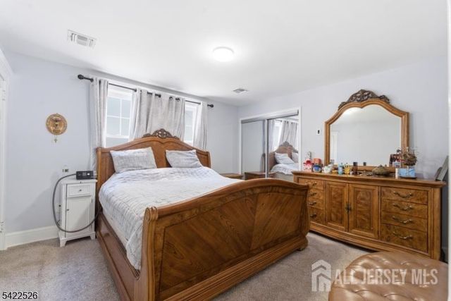 140 Grove Avenue, Woodbridge Proper, NJ 07095