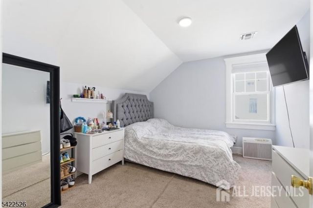140 Grove Avenue, Woodbridge Proper, NJ 07095