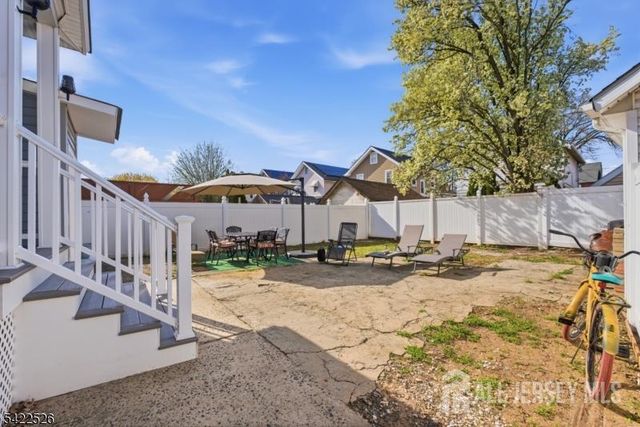 140 Grove Avenue, Woodbridge Proper, NJ 07095