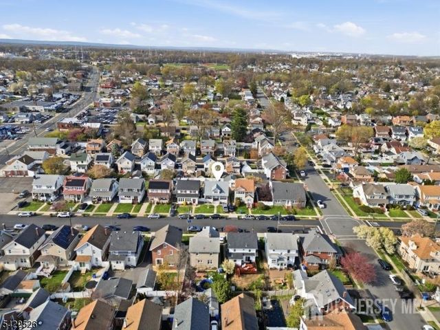 140 Grove Avenue, Woodbridge Proper, NJ 07095