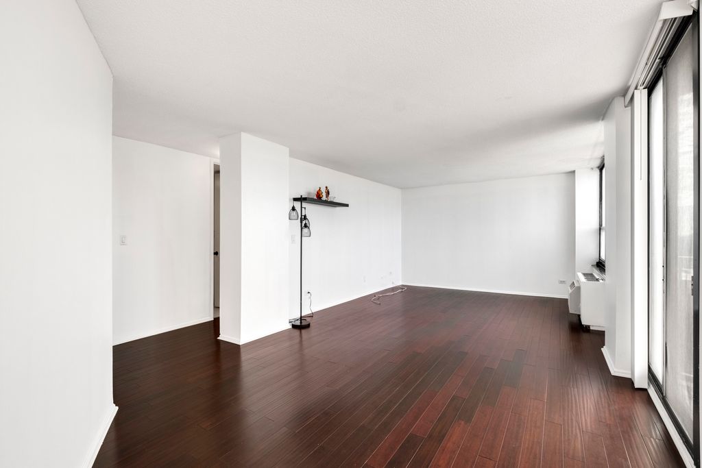 3925 Triumvera Drive 12E, Glenview, IL 60025 — photo 3