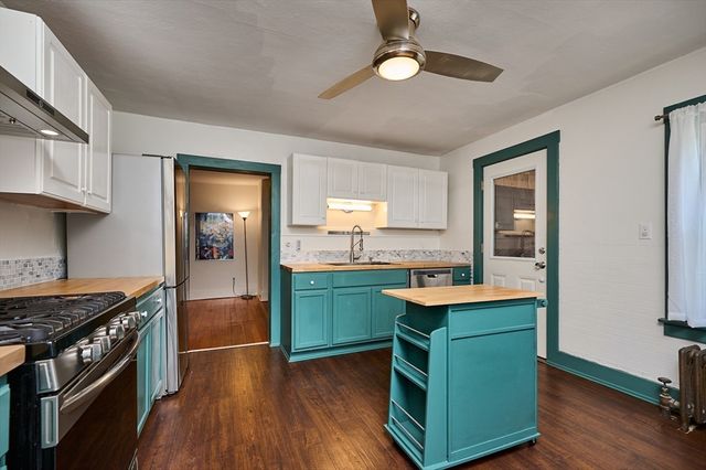 78 Ferry Street, Easthampton, MA 01027
